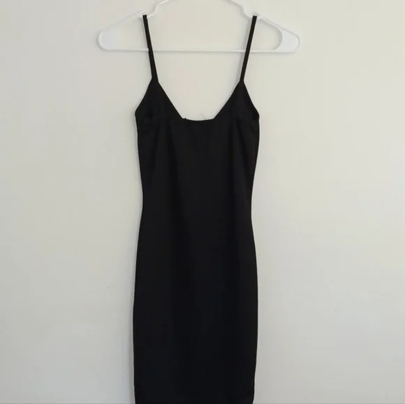 Nastygal simple black bodycon dress - Picture 2 of 4